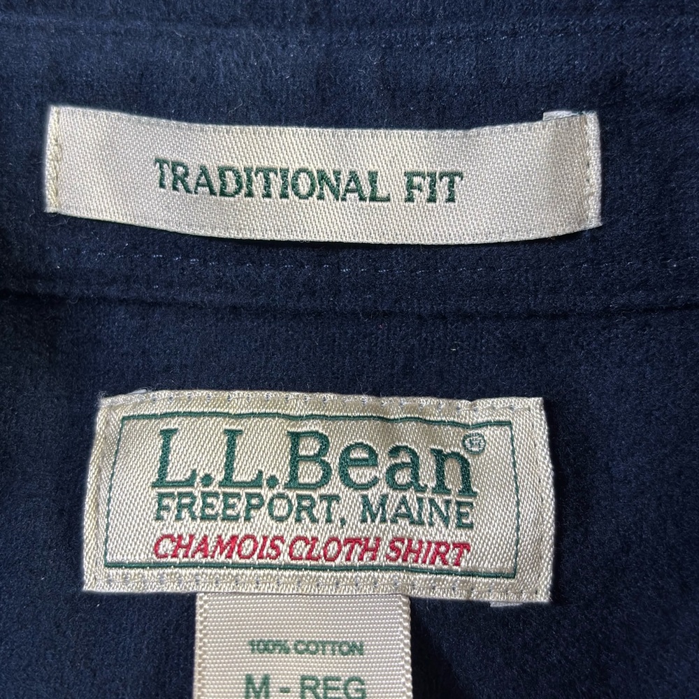 LL Bean Shirt Mens Medium Blue Navy Chamois Cloth Traditional Fit Flannel Shirt - Picture 5 of 9